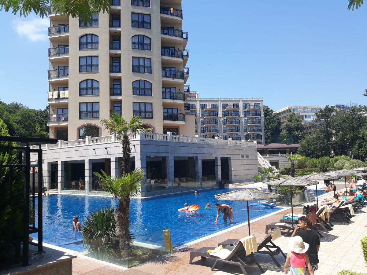 Private Apartments In Hotel Dolce Vita Aranyhomok Kültér fotó